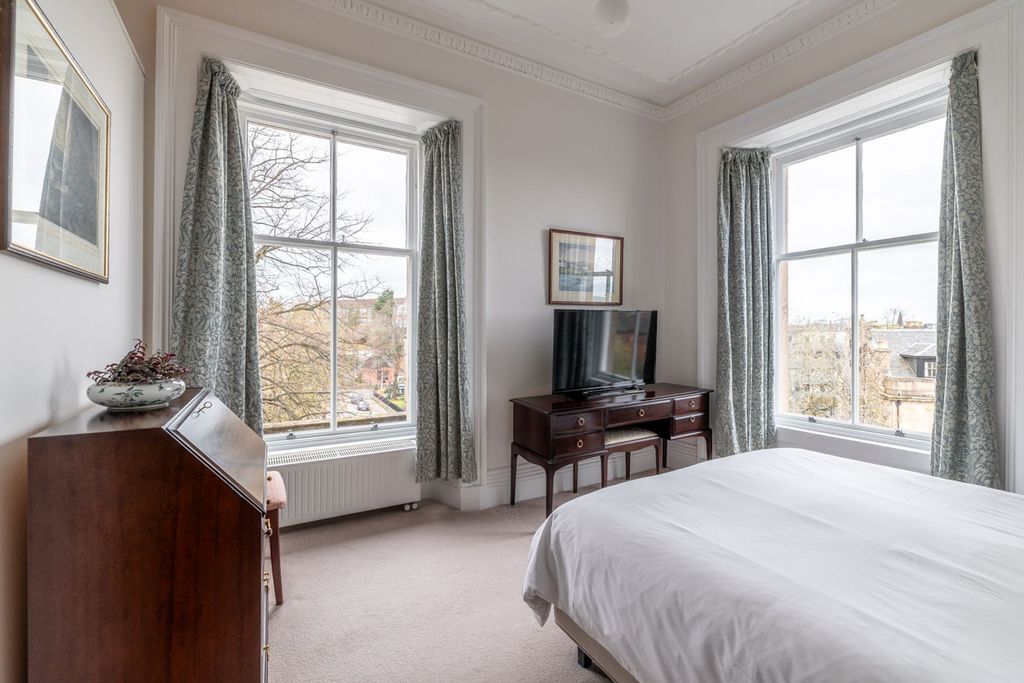 Additional image 13 of 2 bed flat for sale15 Crown Road North, Dowanhill G12