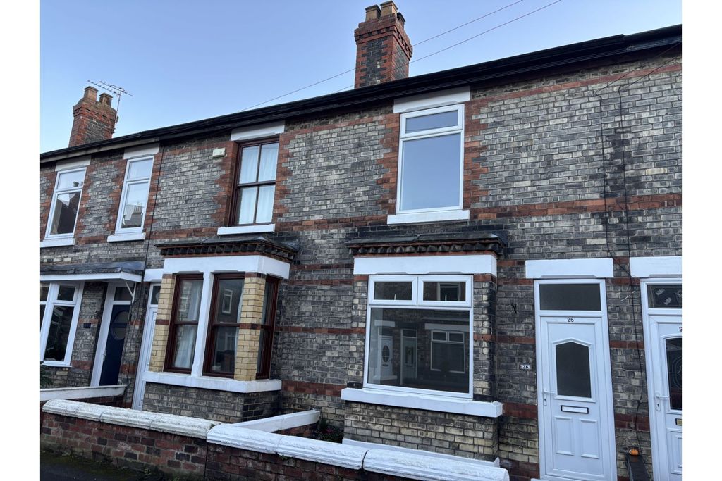 Property photo 2 of 16