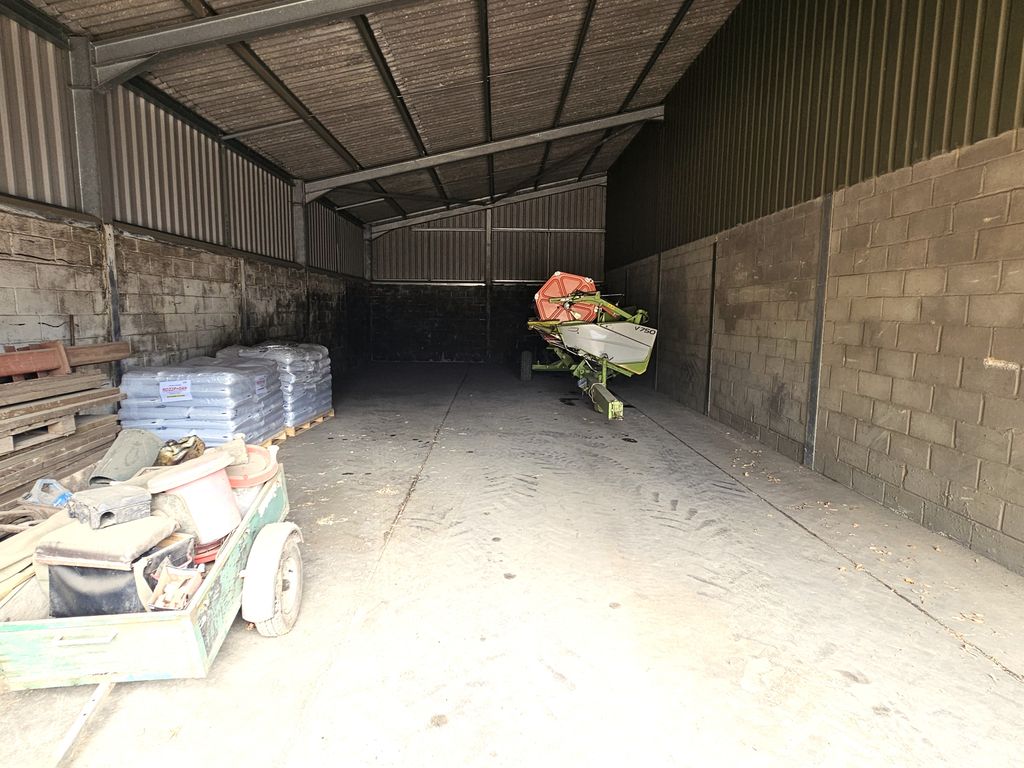 Property photo 2 of 4