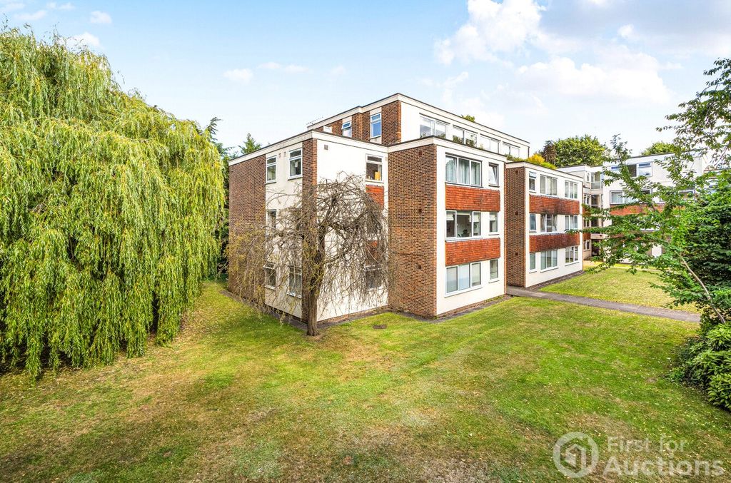 Property photo 1 of 9 1