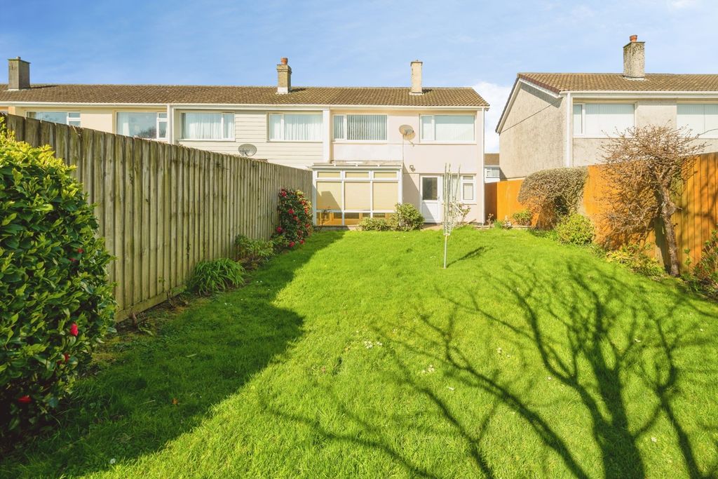 Property photo 2 of 18 Pbox-Img.Jpg