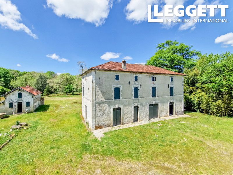 Property photo 2 of 10