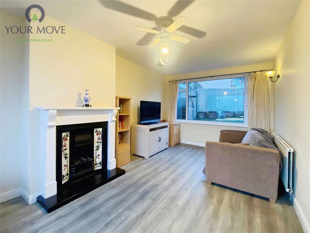 Property photo 3 of 20 Picture No. 05