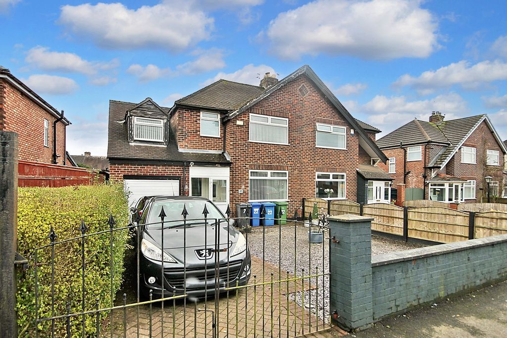 Property photo 1 of 21