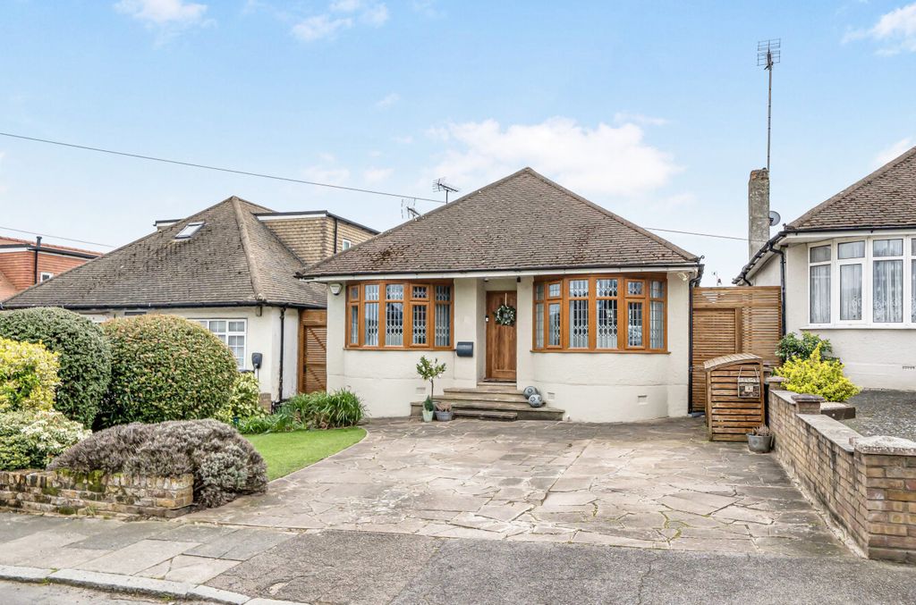 Property photo 1 of 21 1438625-2-69cd56B...