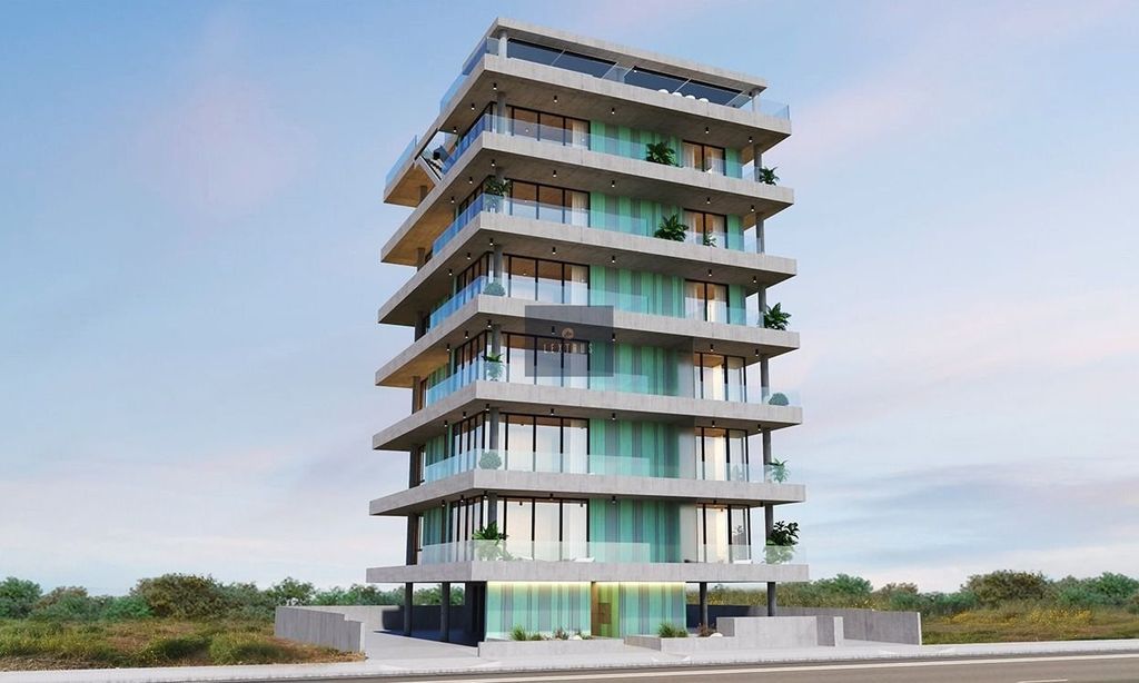 Property photo 1 of 3