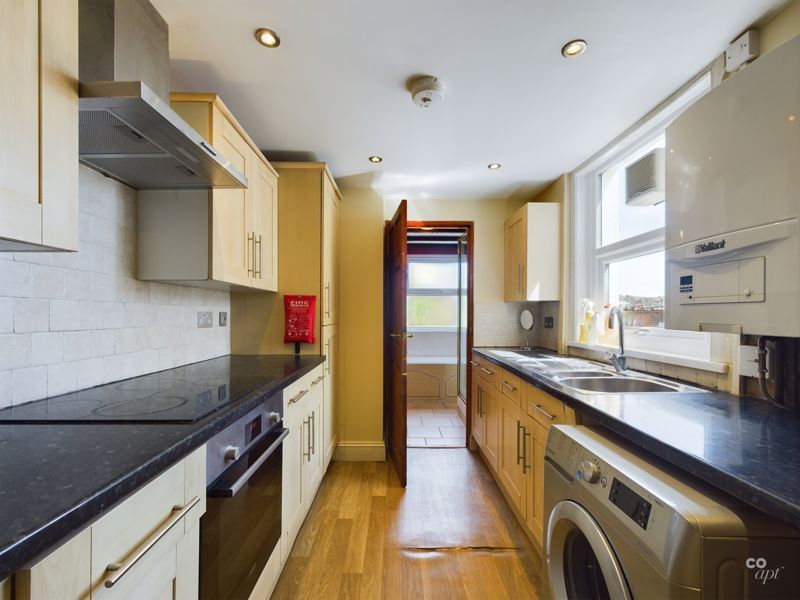 Property photo 2 of 9 Photo 18