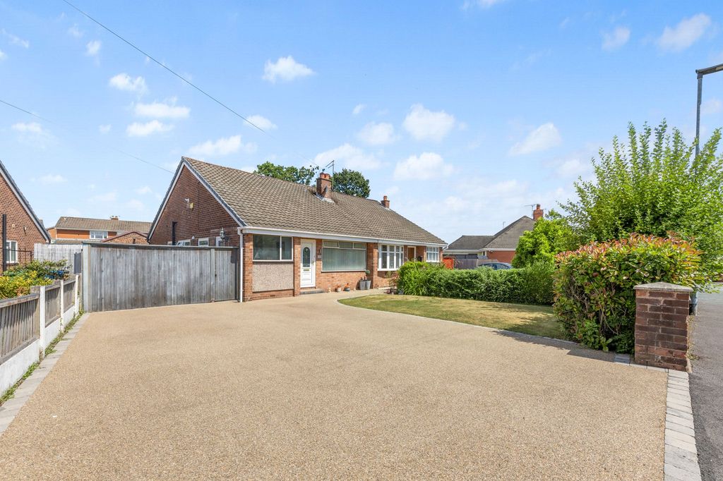 Property photo 1 of 25