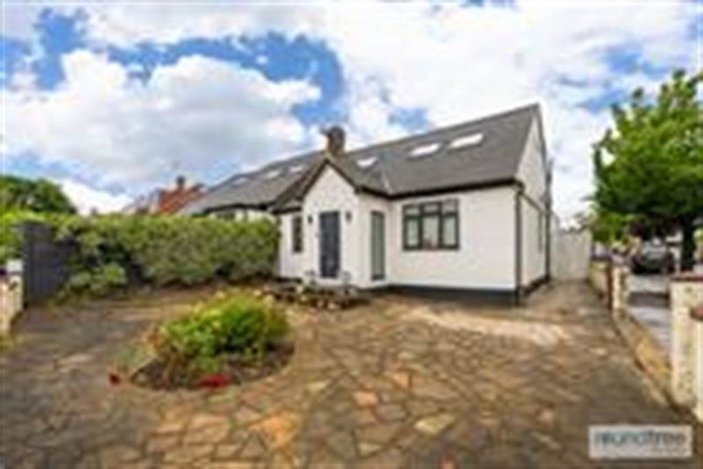 Property photo 1 of 18 (Main)