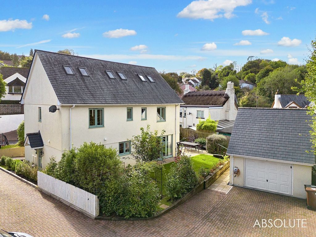 Property photo 1 of 26