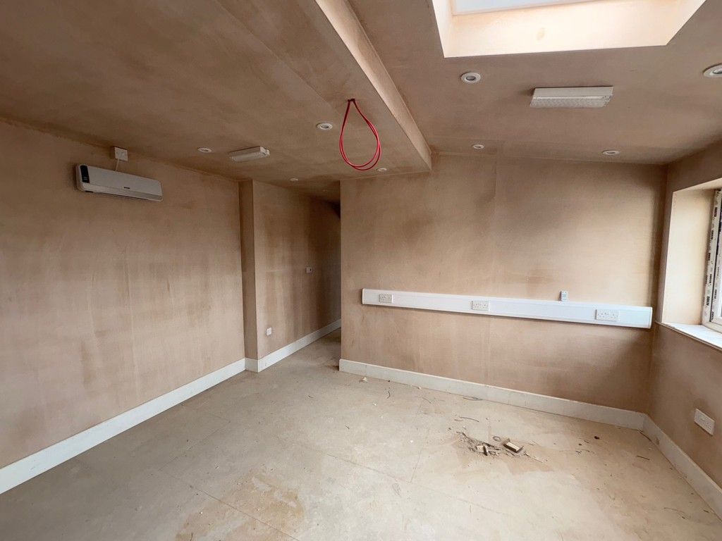 Property photo 2 of 7 2
