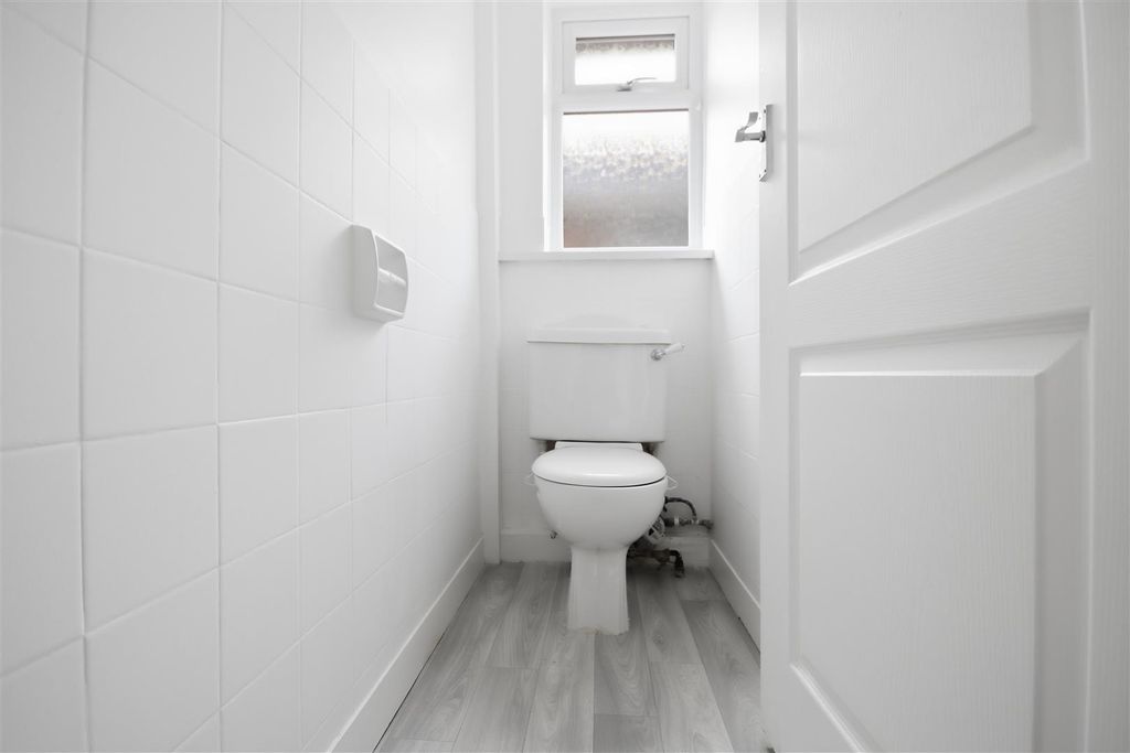 Property photo 2 of 13 Separate WC