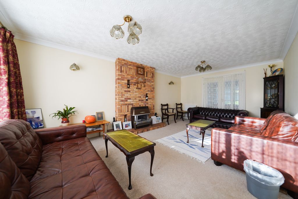 Property photo 3 of 31 Dsc07050.Jpg