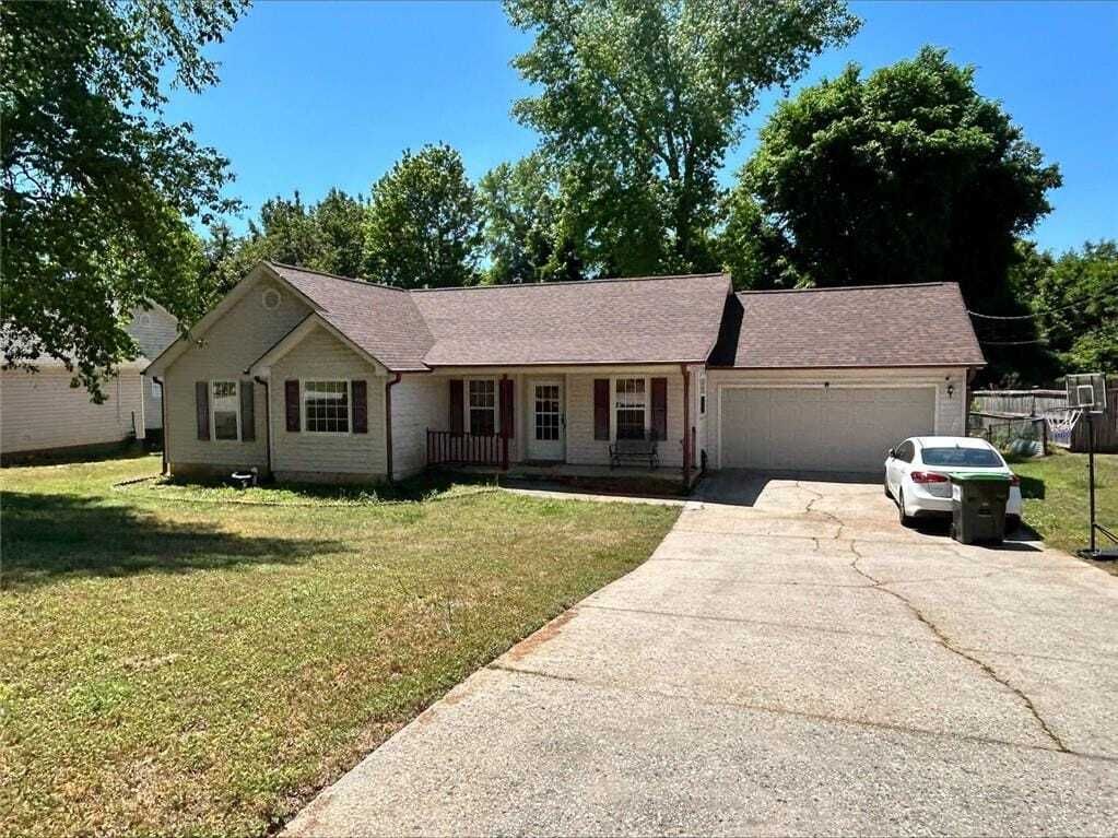 Property photo 1 of 31