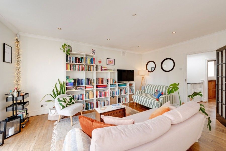 Property photo 3 of 8