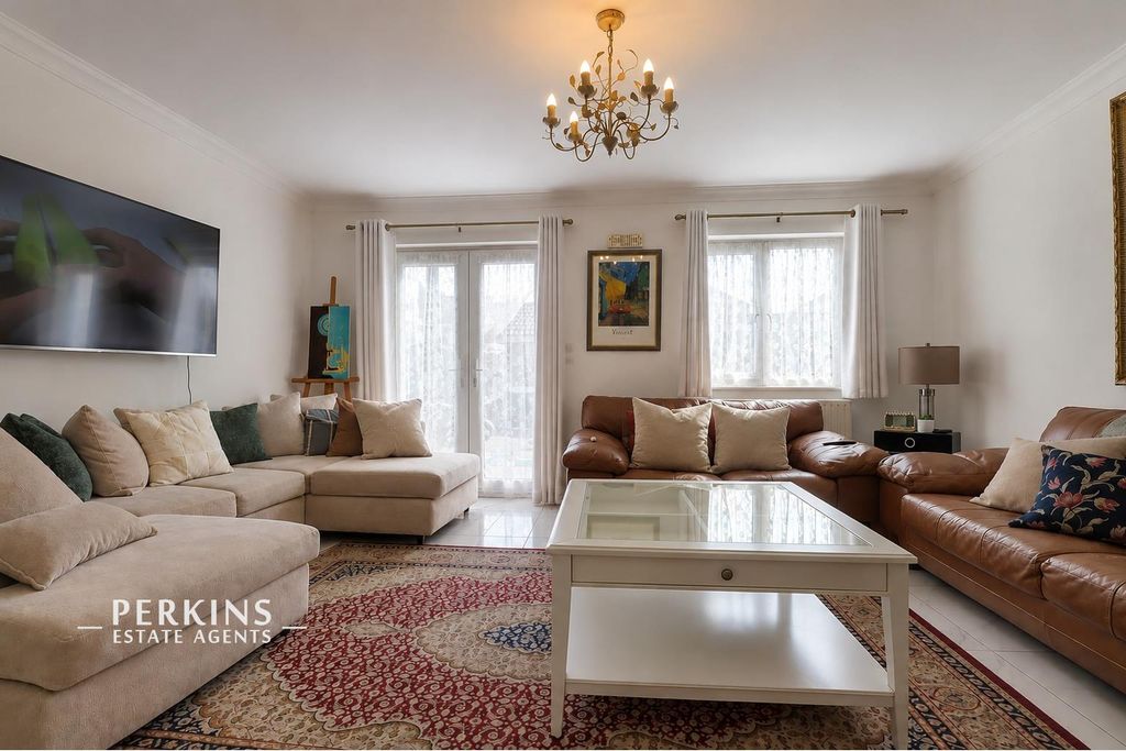 Property photo 1 of 11 Rec.Jpg