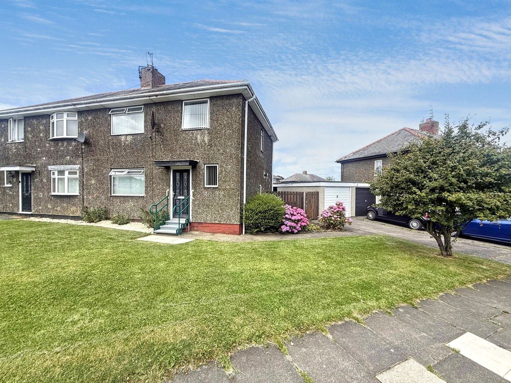 Property photo 1 of 12