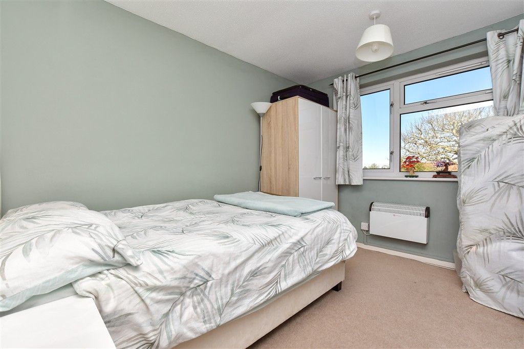 Property photo 1 of 16 Bedroom 2