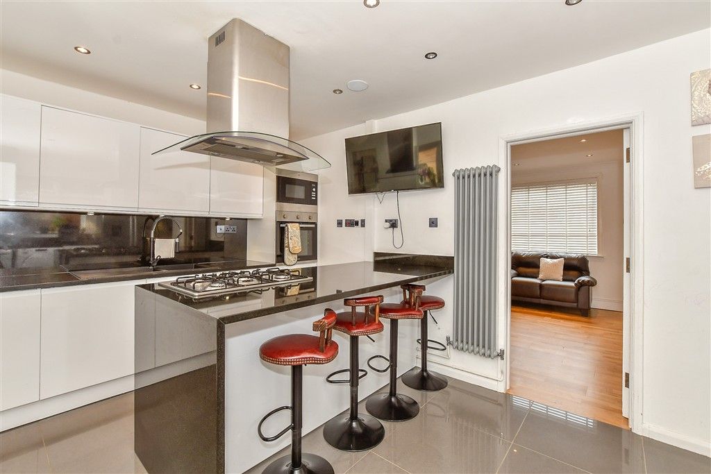 Property photo 2 of 10 Kitchen/ Diner