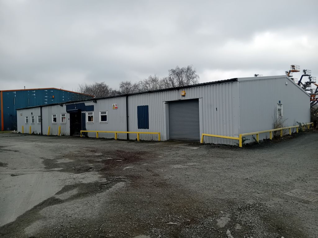 Property photo 1 of 2