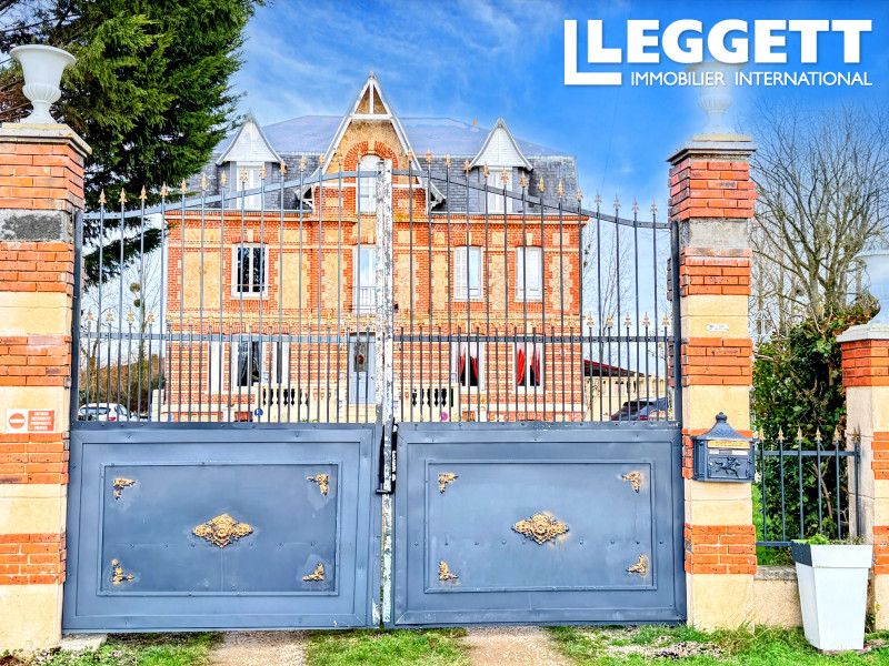 Property photo 2 of 10