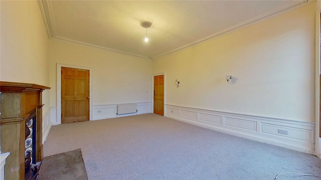 Property photo 2 of 14 Photo 2