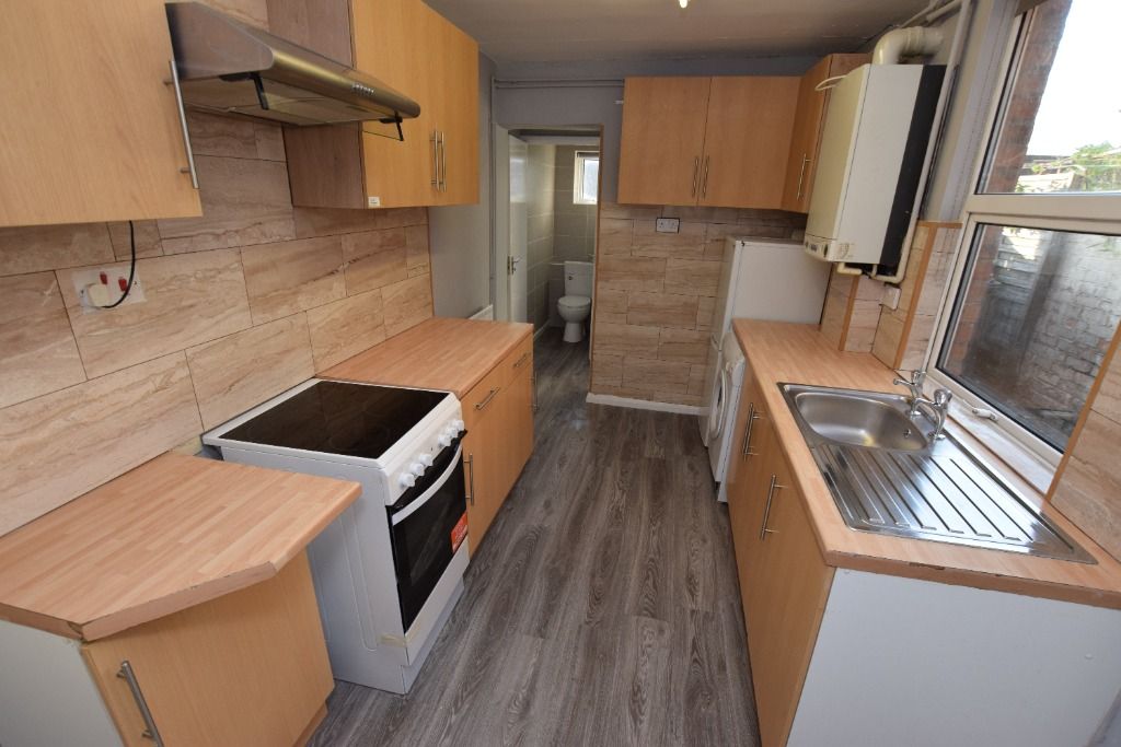 Property photo 3 of 5