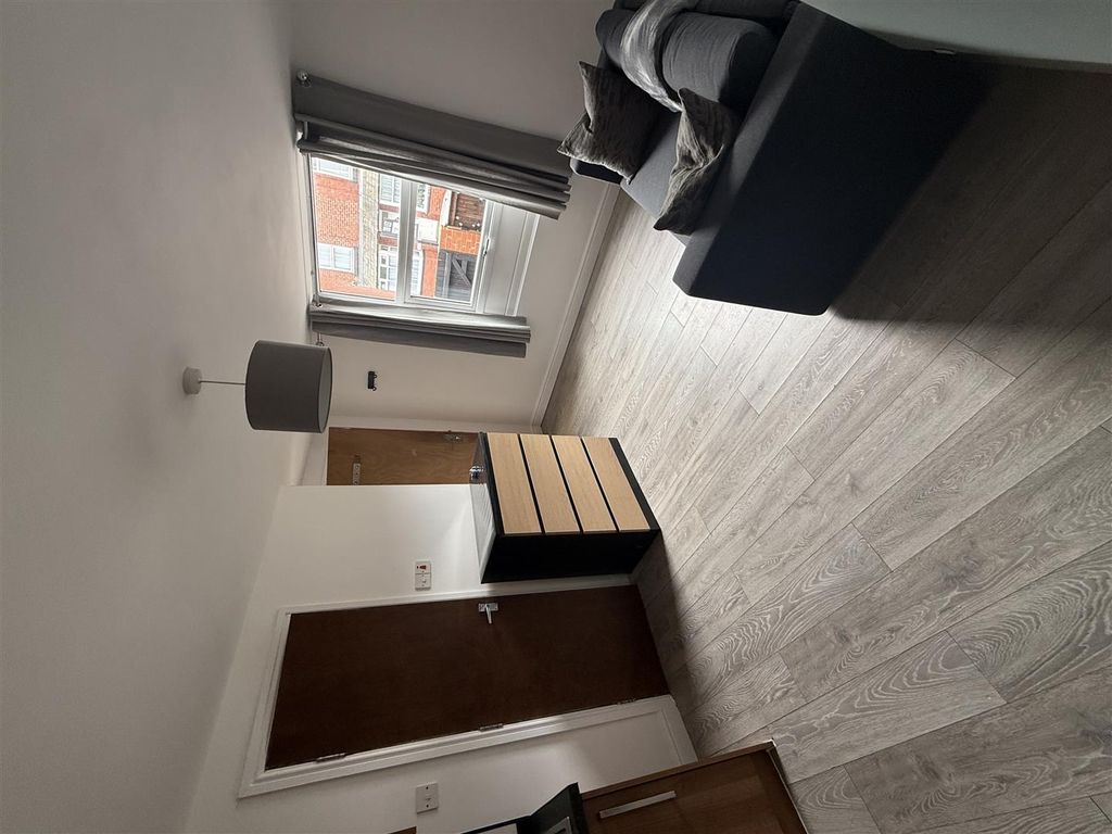 Property photo 3 of 6 Img_8220.Jpeg