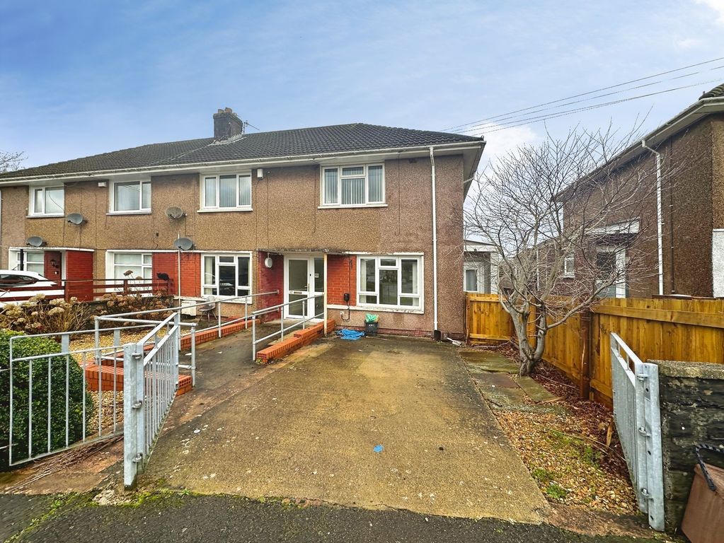 Property photo 1 of 9