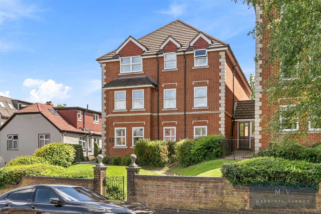 Property photo 1 of 12 Normanton Road 19 F5 MV-12.Jpg