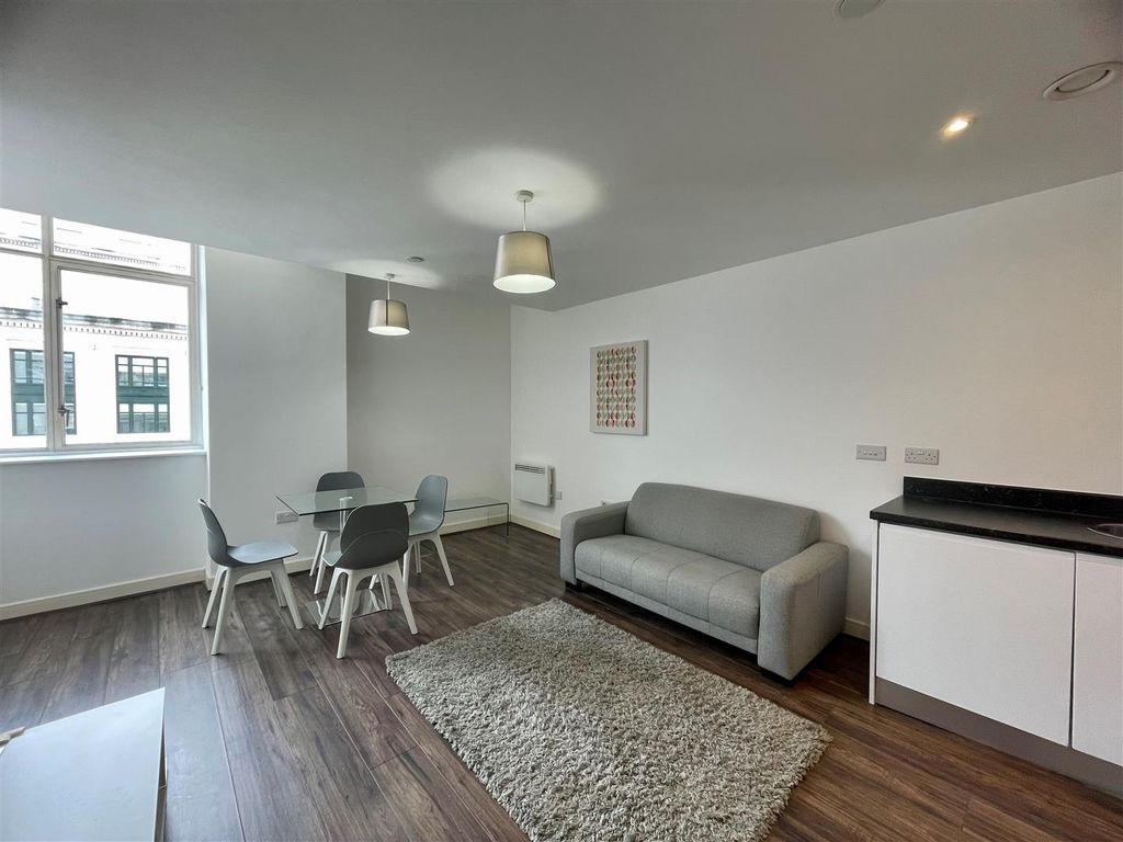 Property photo 1 of 7 Living Space.Jpg