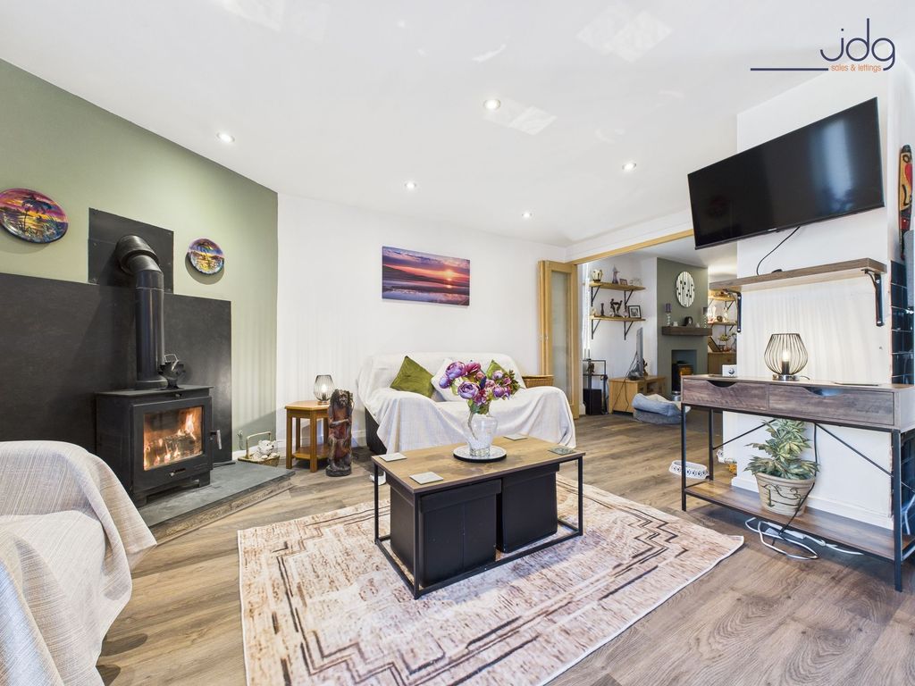 Property photo 3 of 16 Open Plan Living Area