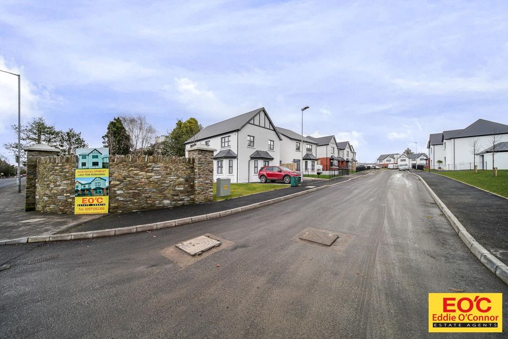 Property photo 1 of 32 Lisowen, Limavady Road, Derry, BT47 6Ly-61.Jpg