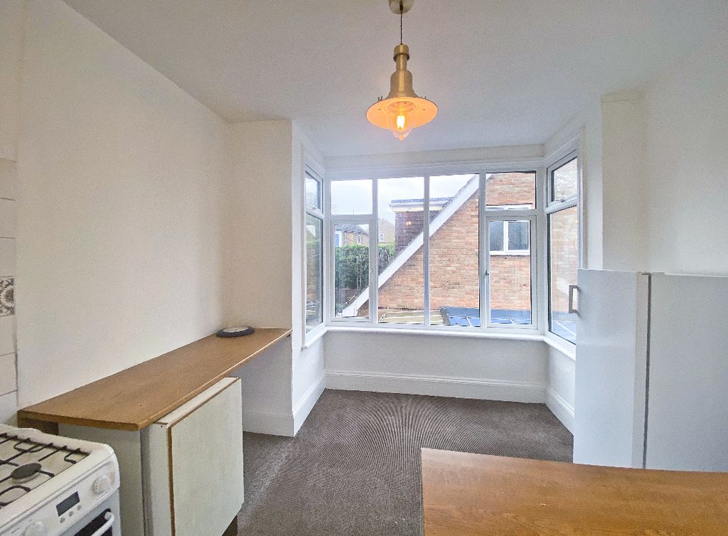 Property photo 3 of 10 3