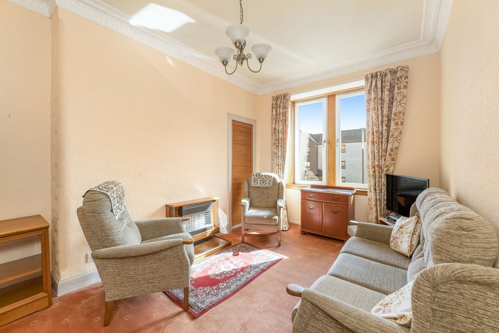 Property photo 2 of 18 Property Image 2