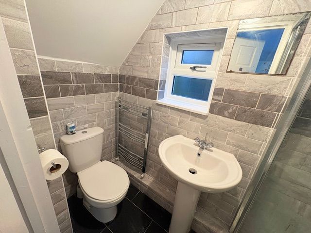 Property photo 3 of 9 Image