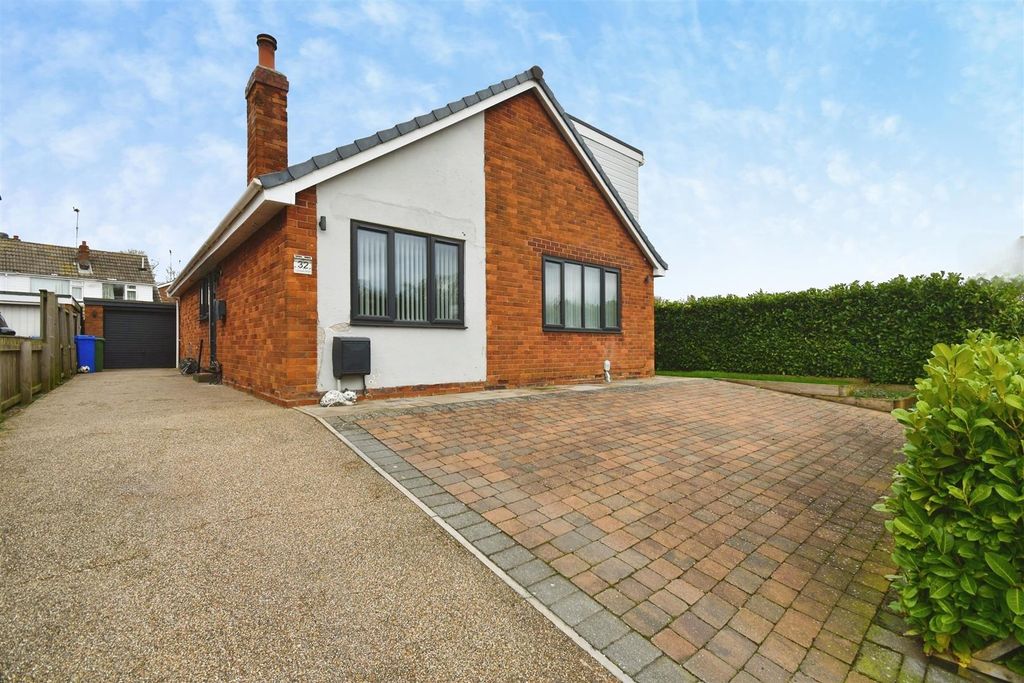 Property photo 1 of 26 Front External