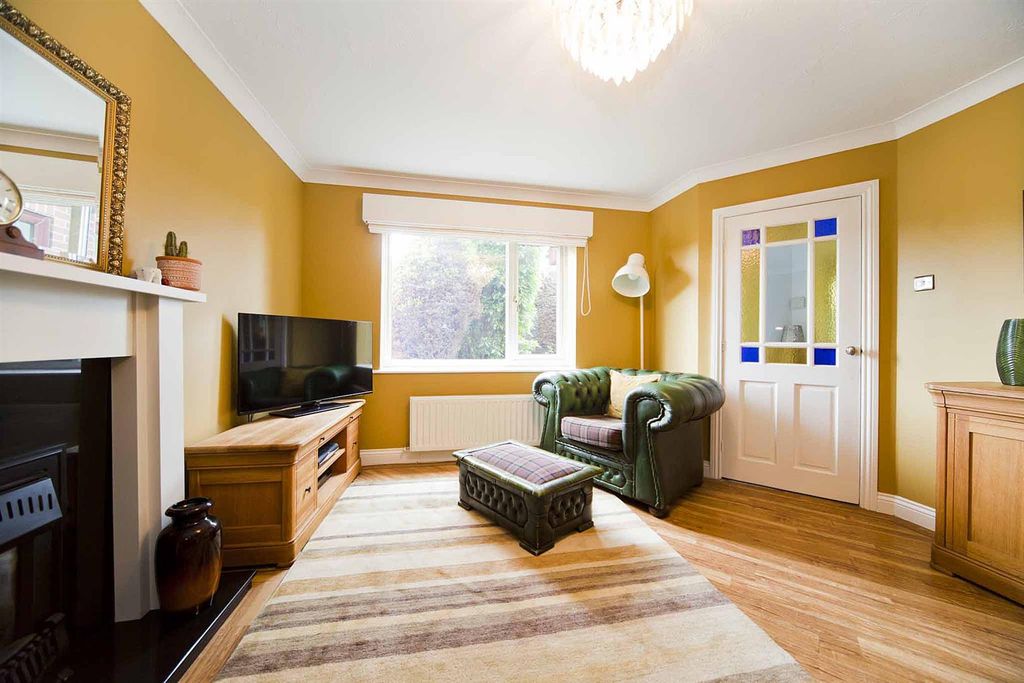 Property photo 3 of 23