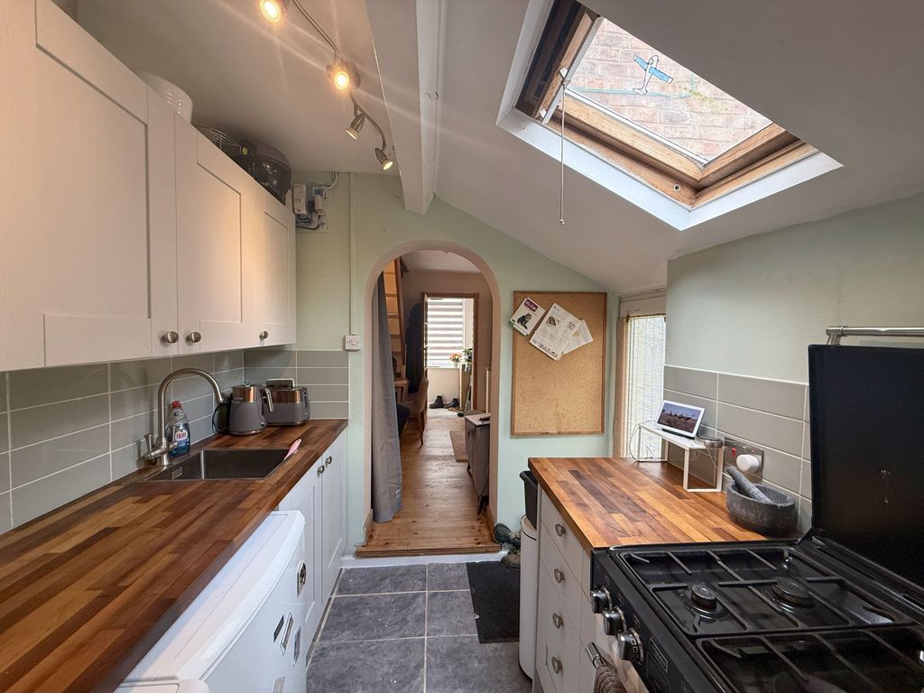 Property photo 2 of 12 Gallery
