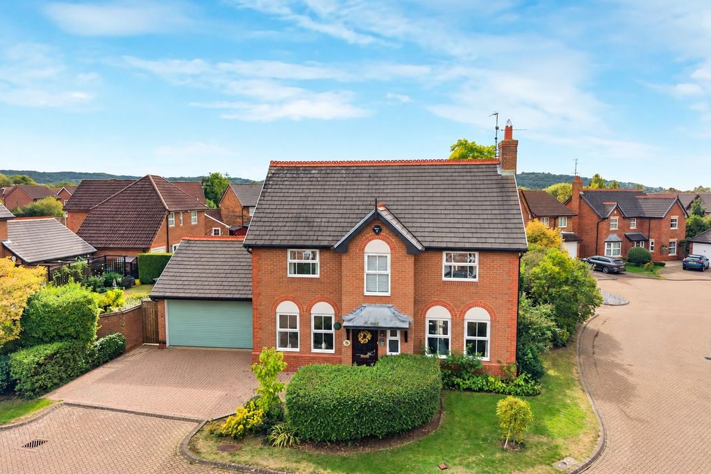 Property photo 1 of 19