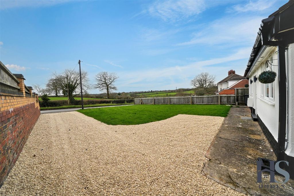 Property photo 2 of 27 Dsc08131.Jpg