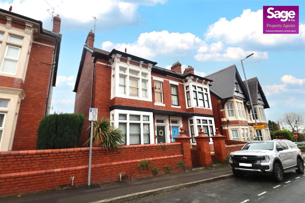 Property photo 1 of 25