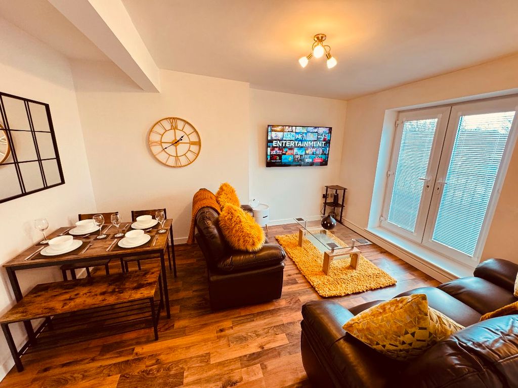 Property photo 1 of 31