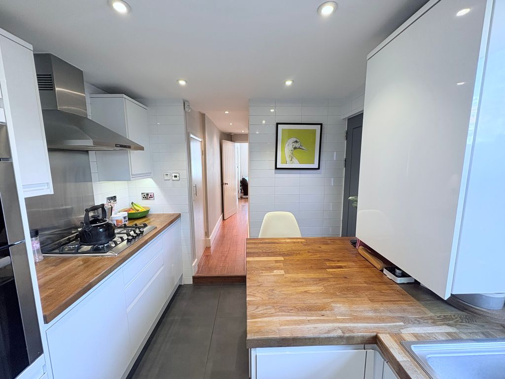 Property photo 3 of 22 Img_5711