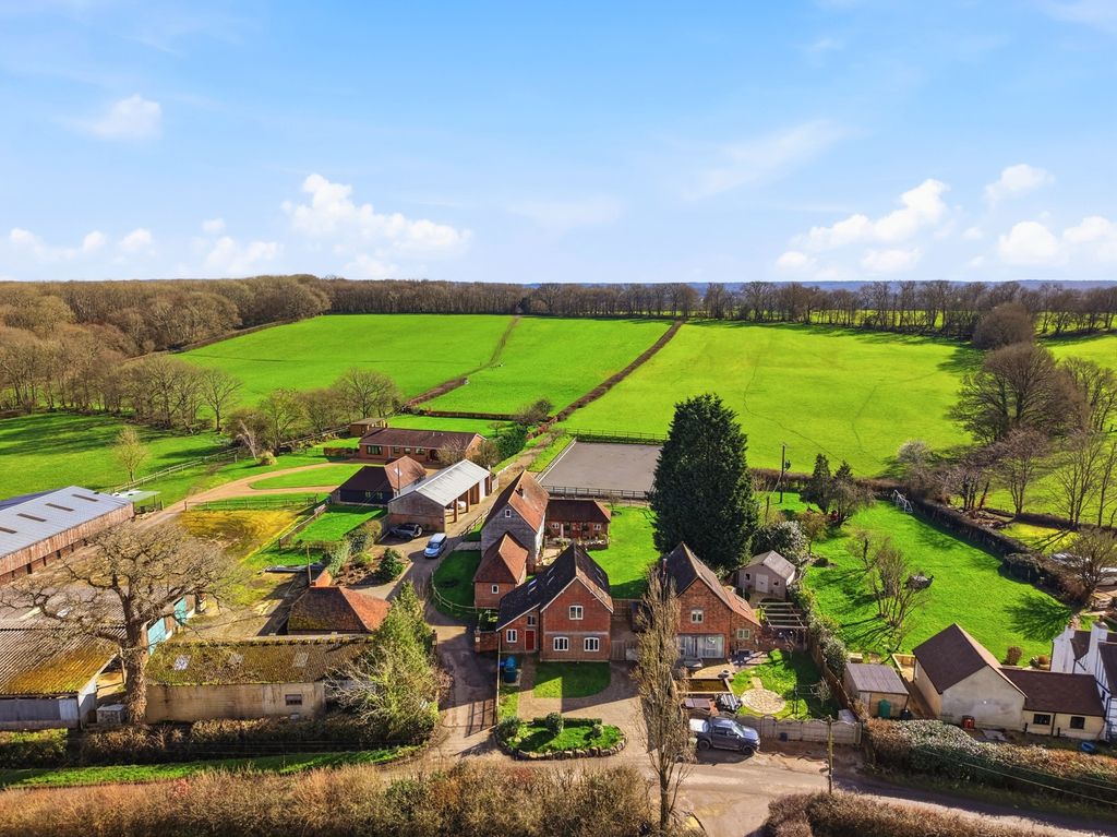 Property photo 2 of 10