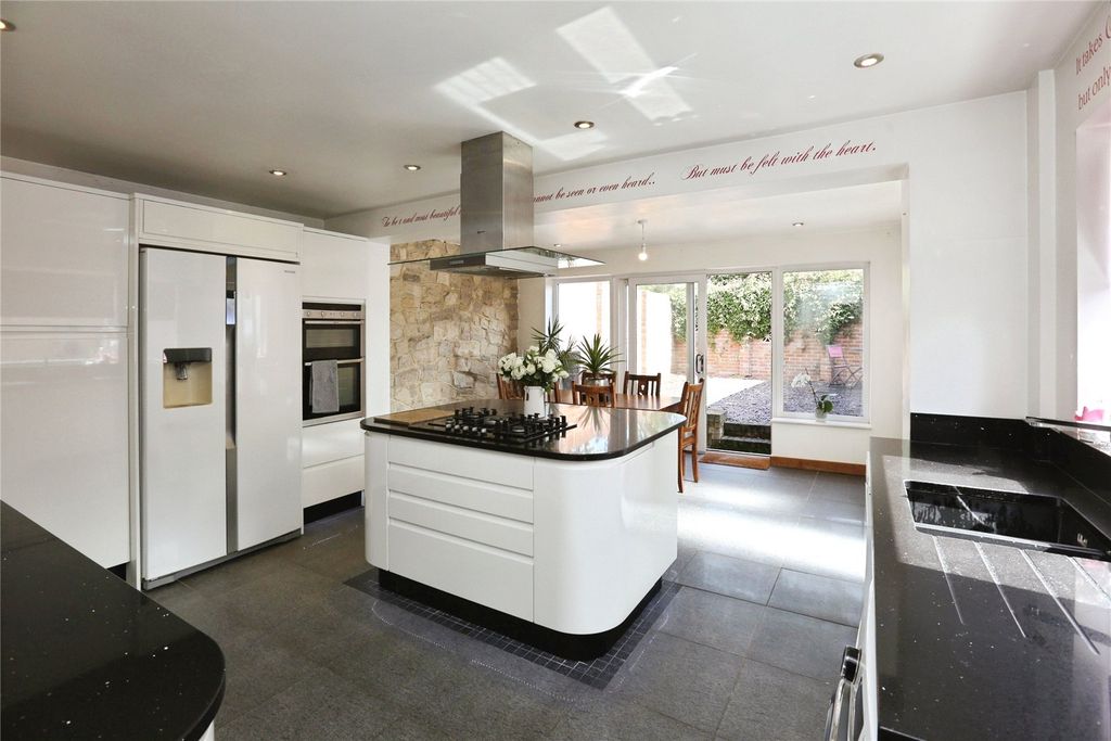 Property photo 2 of 23 Kitchen