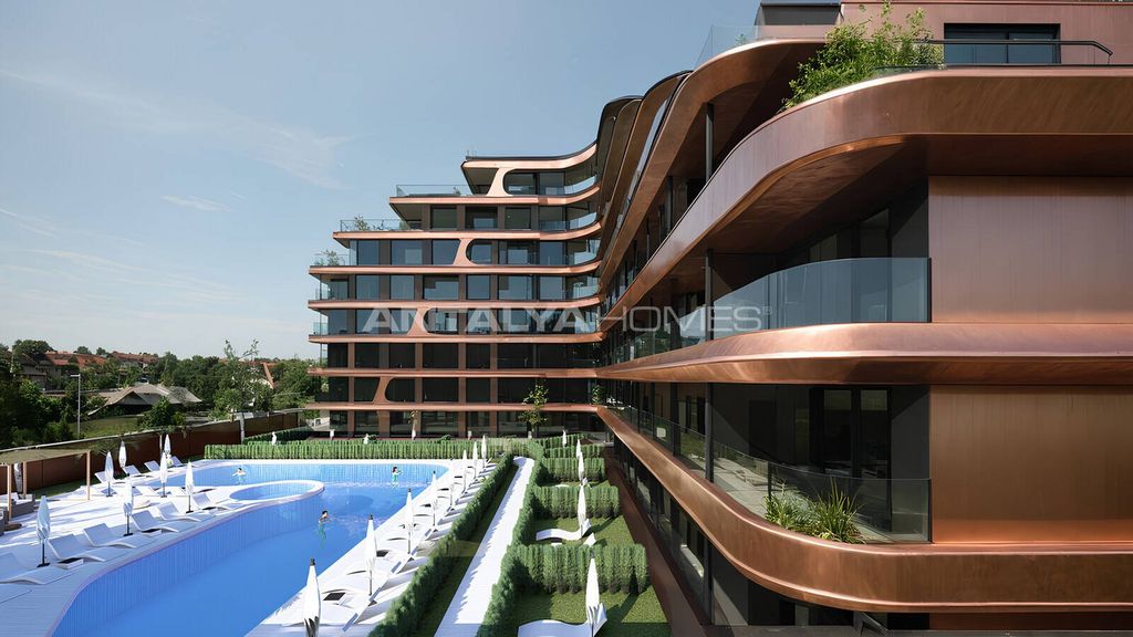 Property photo 1 of 32