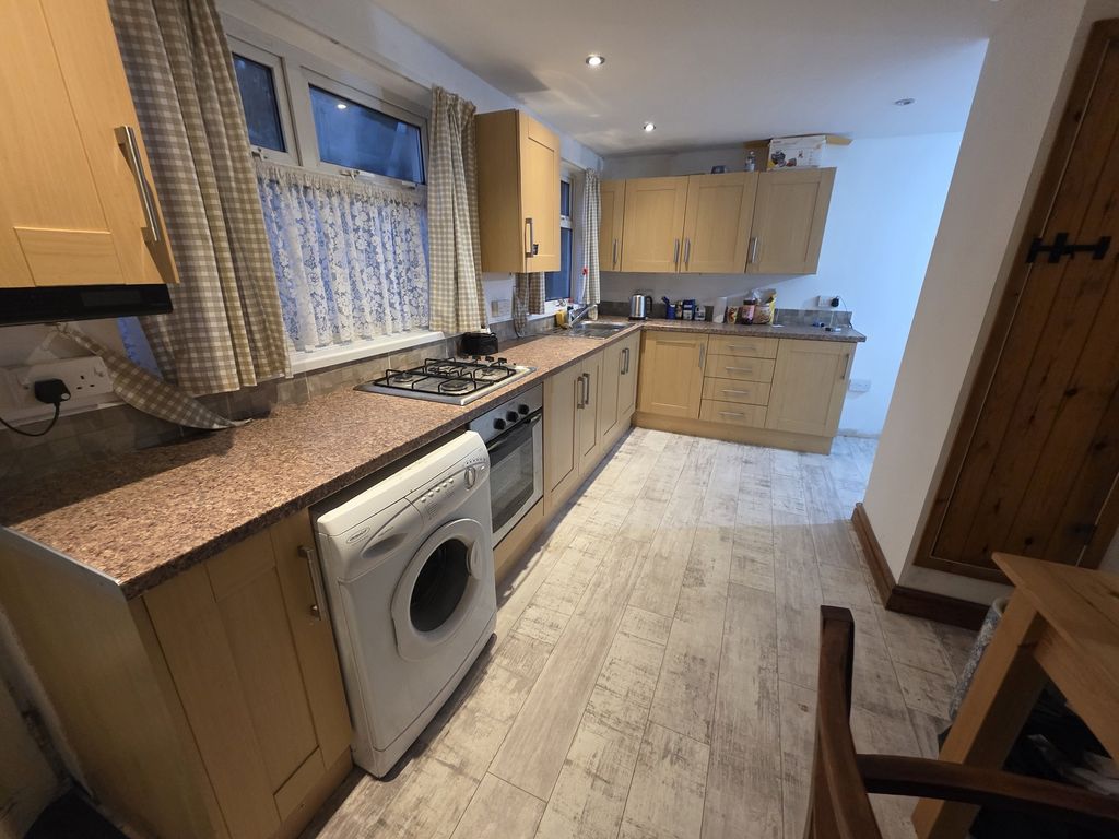 Property photo 2 of 12 Not Specified