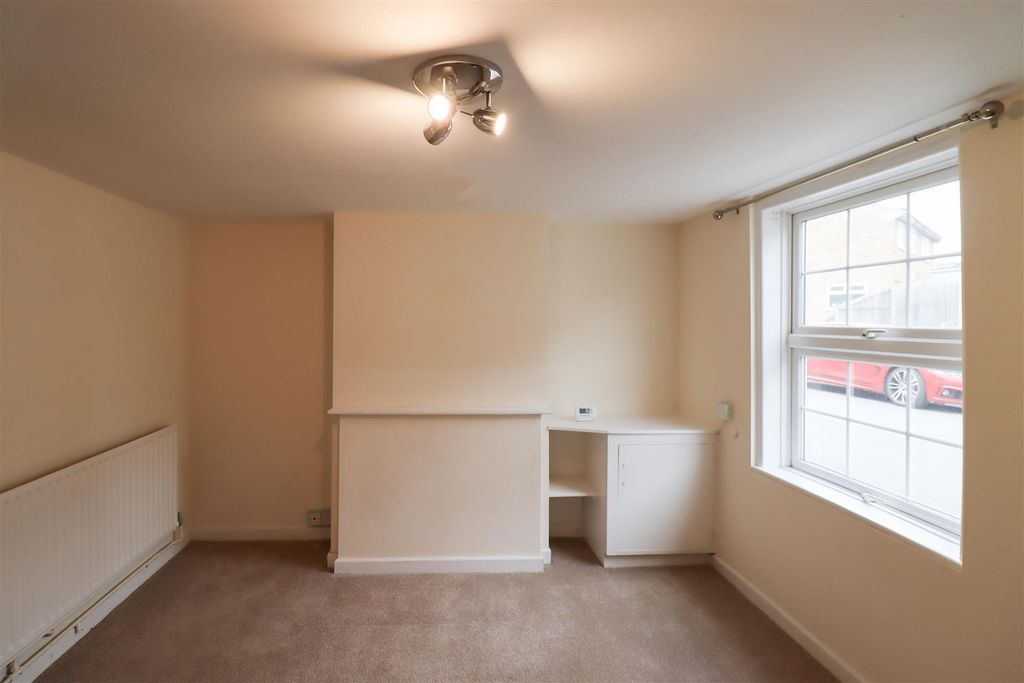 Property photo 3 of 8 Img_6250.Jpg