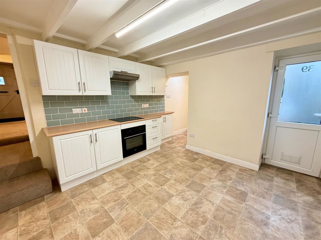 Property photo 2 of 8 3.Jpg